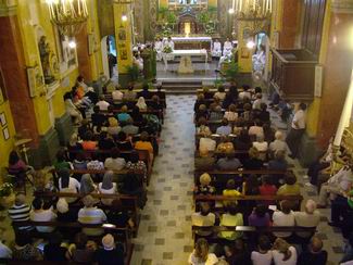 Celebrazione Eucaristica nella Parrocchia San Gaetano