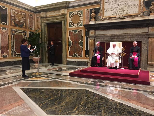 I volontari del Centro Padre Nostro partecipano all'udienza con il Santo Padre riservata ad AMEI, Associazione Musei Ecclesiastici Italiani