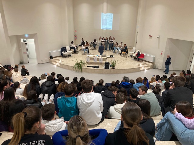 Testimonianza del Presidente Maurizio Artale agli studenti del Liceo Scientifico Enrico Fermi di Sciacca