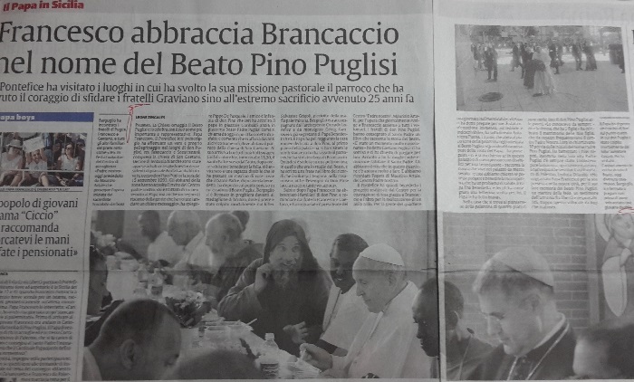 Francesco abbraccia Brancaccio nel nome del Beato Pino Puglisi