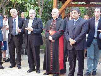 Durante l'inaugurazione gli interventi di: Salvatore Cuffaro, Presidente della Regione; Cardinale Arc. S.E.mza Salvatore De Giorgi; Don Mario Golesano, Presidente del Centro