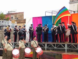 Esibizione delle fanfare dei Carabinieri, dell'Associazione Nazionale Bersaglieri e della Banda Musicale della Croce Rossa Italiana