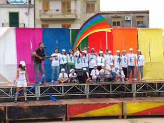 Esibizione musicale dei ragazzi del Centro di Accoglienza Padre Nostro (Villa delle Meraviglie)