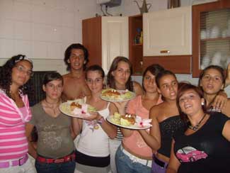 Esposizione dei piatti preparati durante la gara di cucina