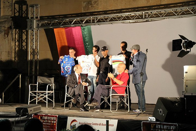 Serara Spettacolo Al Bab: Roberto Di Gregorio dedica la sua vittoria ai mondiali di ciclismo su strada a Padre Puglisi