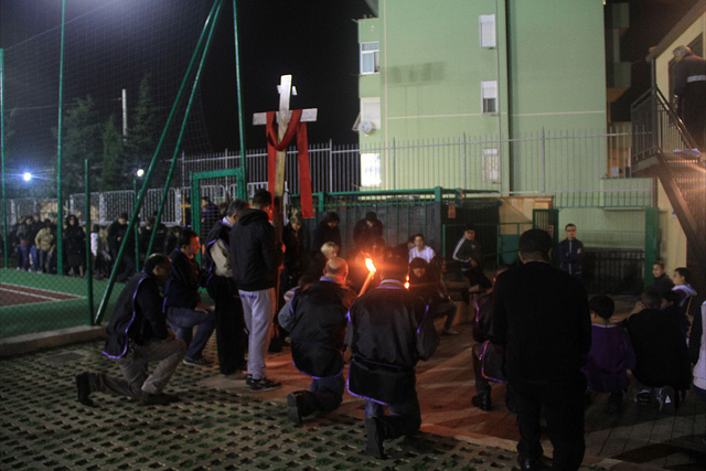 Altri momenti della via Crucis