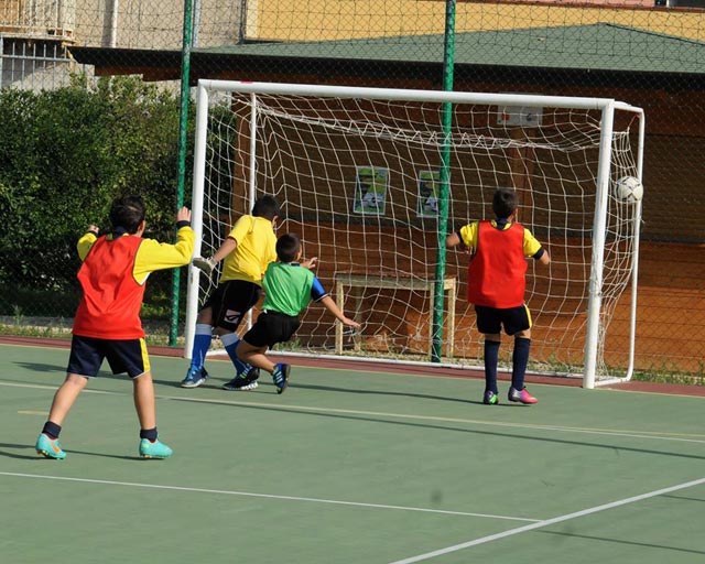 Sky Sport, l'arte di far crescere i talenti. Il 12 ottobre un pomeriggio in compagnia dei bambini del Centro Padre Nostro e della scuola Orestano a Brancaccio 