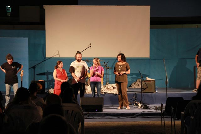 Saluti da parte della volontaria del centro di Accoglienza Padre Nostro, Rosalba Razzano - 12 agosto