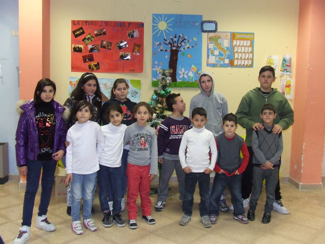 Il gruppo dei bambini del doposcuola di Brancaccio
