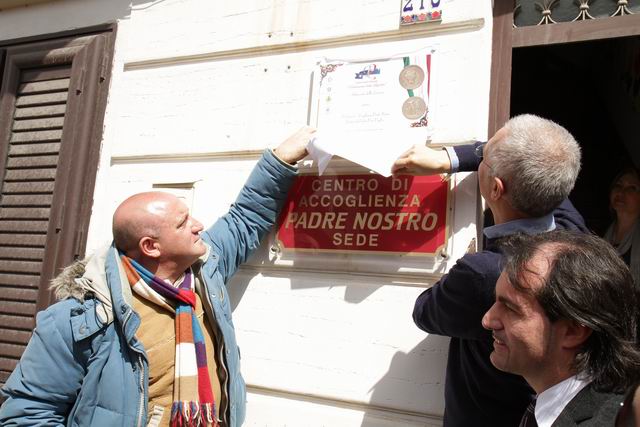 Scopertura della targa dell'Ambasciata della Libert�