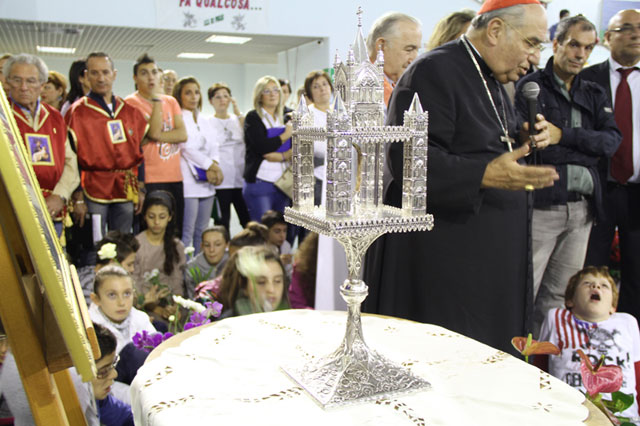 Il reliquiario contenente una costola del Beato Puglisi
