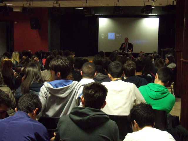 Il Liceo di Patti in visita al Centro di Accoglienza Padre Nostro
