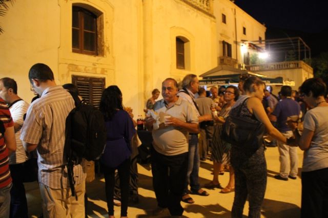 Momenti di 'Manger dans le rue'