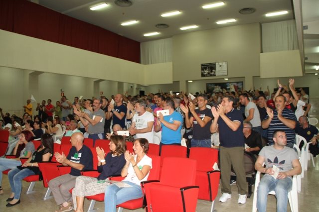 Gli Applausi degli ospiti della C.C. Pagliarelli di Palermo
