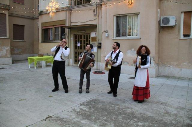 Natale in Casa Puglisi: comincia lo spettacolo musicale '...E vinniru li pastura'