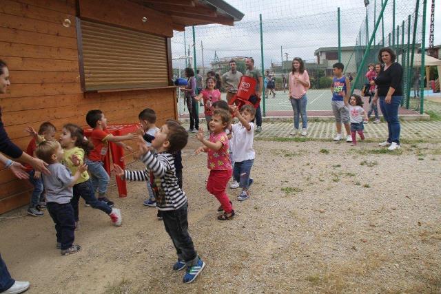 Spazio gioco per bambini al Centro Polivalente Sportivo