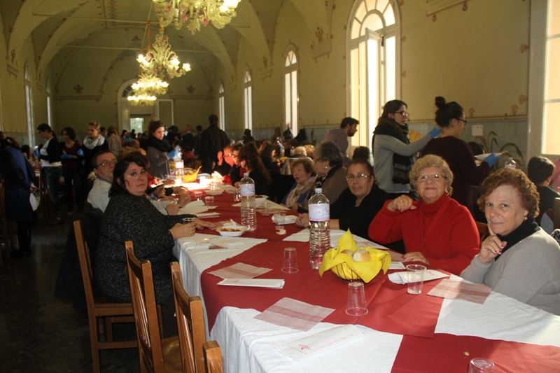 19 dicembre 2015. Momenti del pranzo di natale con le famiglie del territorio presso l'Educandato Maria Adelaide di Palermo