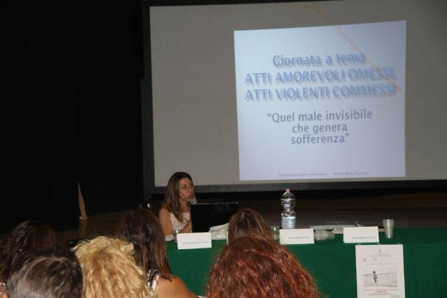 20 luglio 2015. 'Atti amorevoli omessi, atti violenti commessi' � il titolo della giornata a tema aperta alla cittadinanza. Intervento di Maria Pia Avara, vicepresidente del Centro di Accoglienza Padre Nostro