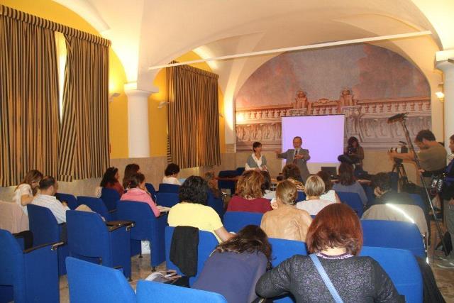 29 maggio 2015. 2� incontro di alta formazione condotto dal Dott. Dante Ghezzi, membro dello staff del Centro TIAMA di Milano (Tutela Infanzia Adolescenza Maltrattata)