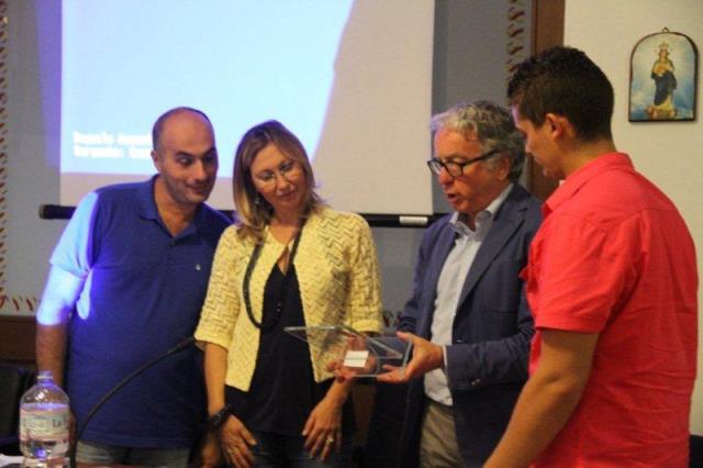 Convegno a San Cipirello. Consegna della traga ricordo
