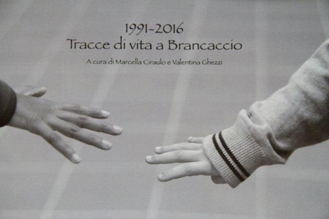 Copertina del libro '1991-2016, tracce di vita a Brancaccio'