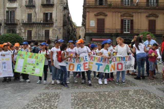 Gli studenti della scuola Francesco Orestano di Palermo