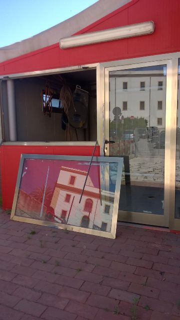 Furto alla pagoda Al Bab. Sottratti un decespugliatore, un tagliaerba ed un tagliasiepi