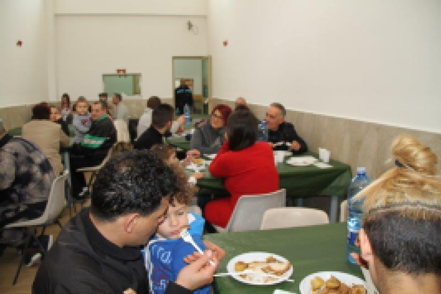 Momenti del pranzo di Natale