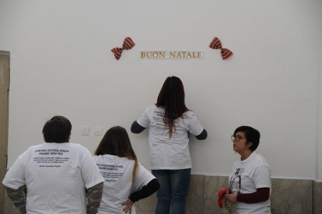 Qualche addobbo natalizio
