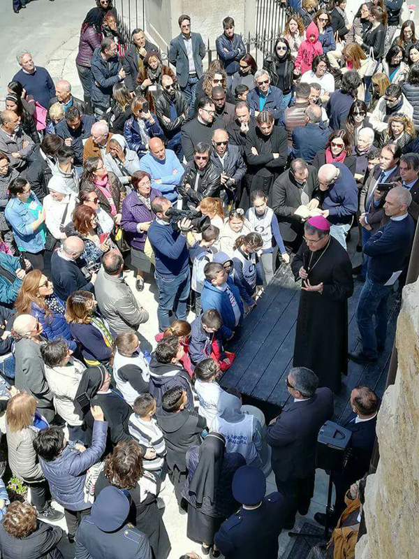 Le persone che hanno partecipato all'inaugurazione