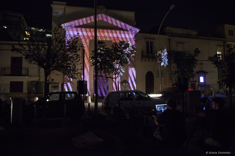 Il lavoro dei videomaker - prospetto parrocchia San Gaetano
