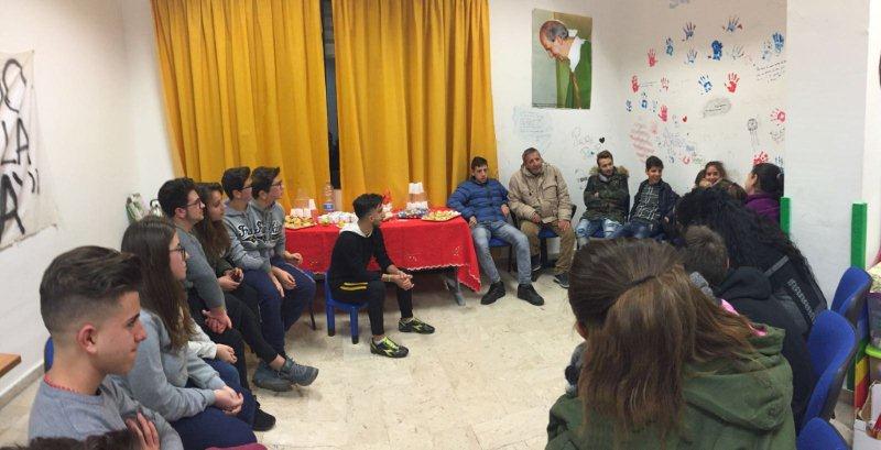 Animazione Festa di Natale alle famiglie condotta dai giovani e giovanissimi del Centro di Accoglienza Padre Nostro, 'I Ragazzi del Sogno di 3P' (20 dicembre)