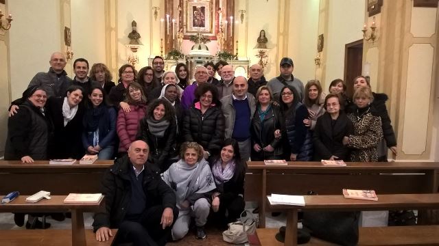 I volontari e gli operatori del Centro di Accoglienza Padre Nostro
