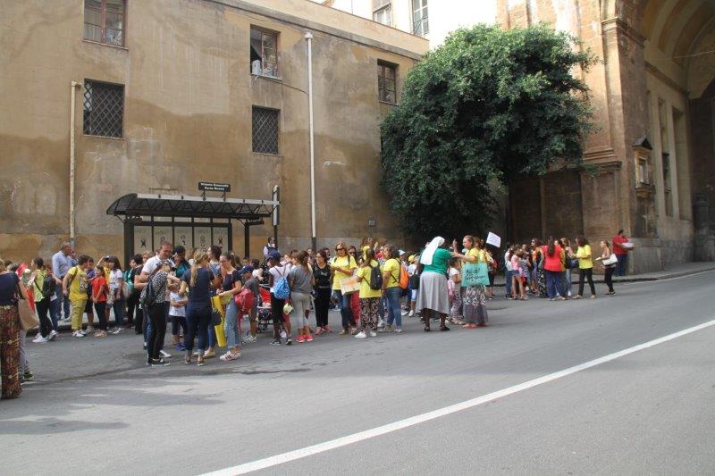 Corteo delle scuole di Palermo da Porta Nuova fino alla Cattedrale