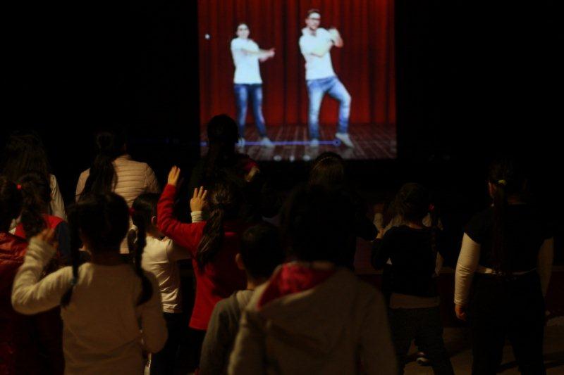 Alcuni momenti della festa per bambini, giovani e adolescenti per commemorare il XXV anniversario della fondazione del Centro di Accoglienza Padre Nostro