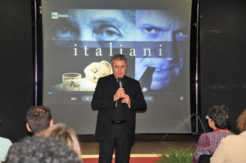 Mons. Corrado Lorefice interviene commentando il documentario sul Beato Giuseppe Puglisi 