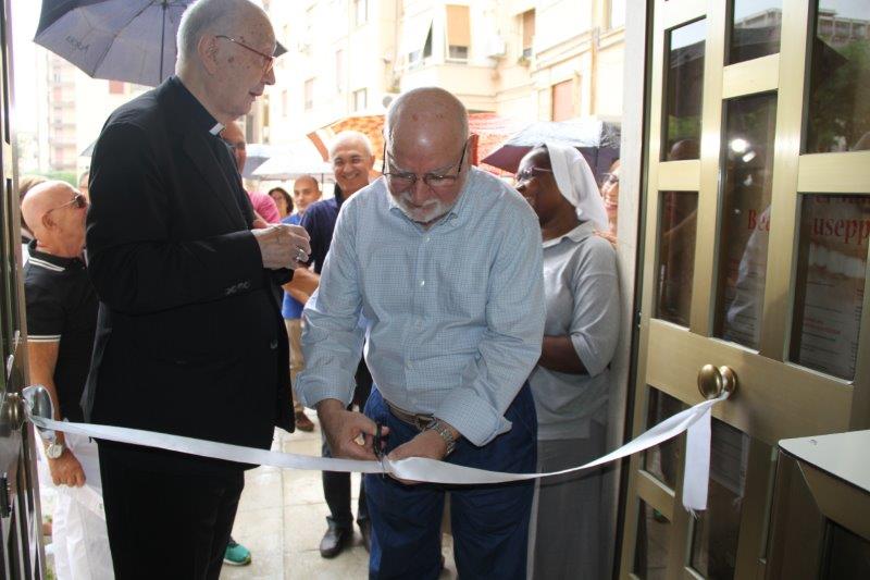 Taglio del nastro inaugurale