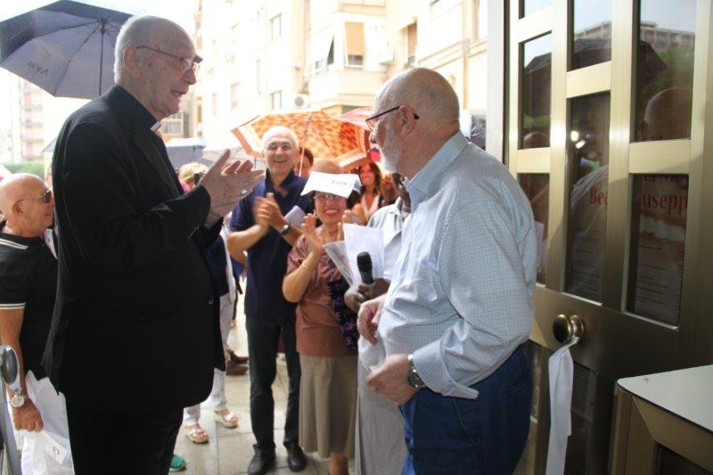 Taglio del nastro inaugurale