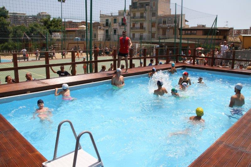 Inaugurata la piscina del Centro Padre Nostro per i bambini di Brancaccio 