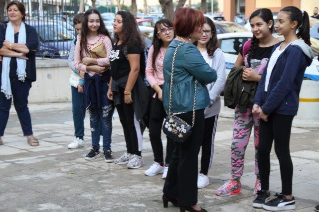 La Prefetta di Palermo D.ssa Antonella De Miro incontra i ragazzi delle scuole che partecipano alla cerimonia