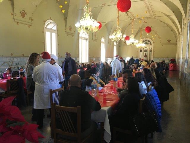 Momenti del pranzo di Natale