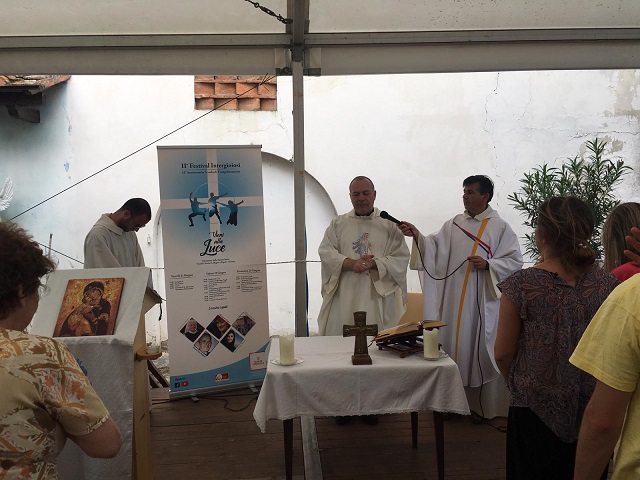 II Festival Intergioiosi a Bagno a Ripoli (Firenze) presso la Comunit� delle Sentinelle di Pasqua