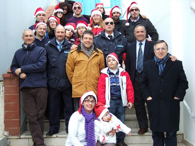 Nella foto, oltre al presidente del Centro Padre Nostro, Maurizio Artale, e il presidente di ANOS, Livio Deodato, figurano anche l'On. Giovanni Greco, il direttore della Casa Circondariale di Marsala, Dr. Paolo Malato e il comandante della polizia penitenziaria, Dr. Baldassare Di Bono.