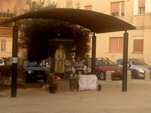 Alcuni momenti della preghiera