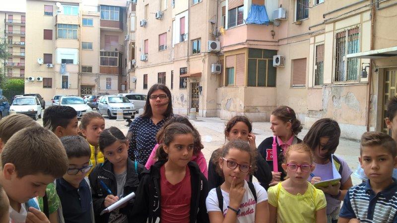 Le quinte classi della Direzione Didattica 'F. Orestano' in visita presso la casa-museo del Beato Puglisi