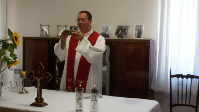 Un gruppo di 20 giovani dell'oratorio parrocchiale di Milano accompagnati dal sacerdote visitano i luoghi del Beato Giuseppe Puglisi