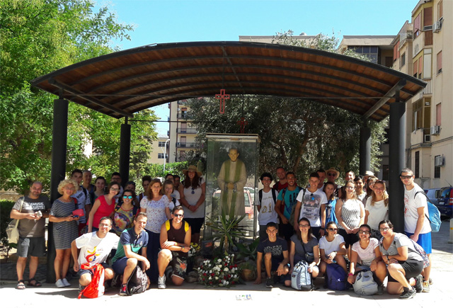 Gruppo Diocesi di Padova in visita alla casa-museo del Beato Puglisi