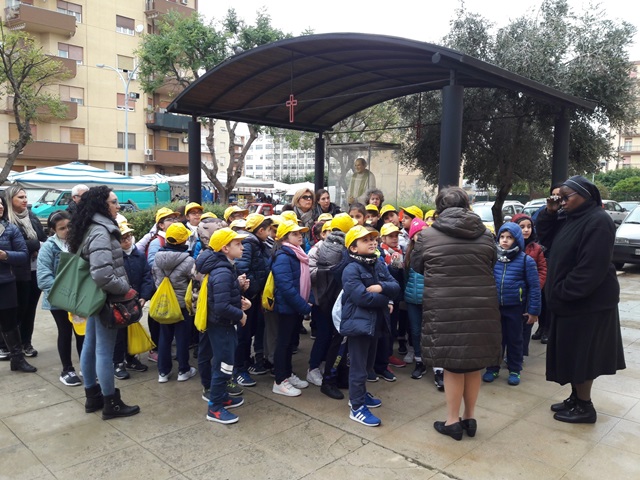 Gli alunni della Scuola Emilio Salgari in visita presso la casa-museo il 4 dicembre 2017