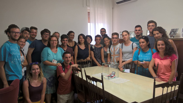 Un gruppo di ragazzi di Torino visita la casa-museo il 3 agosto 2017