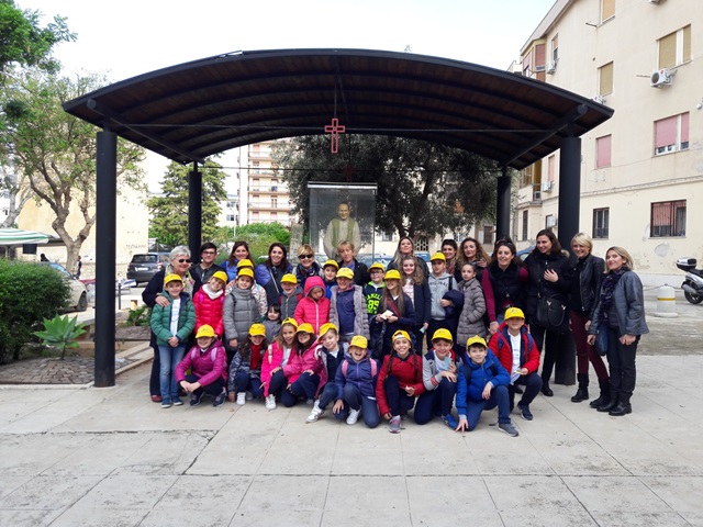Alcuni alunni della Scuola Salgari di Palermo visitano la casa-museo il 20 novembre 2017
